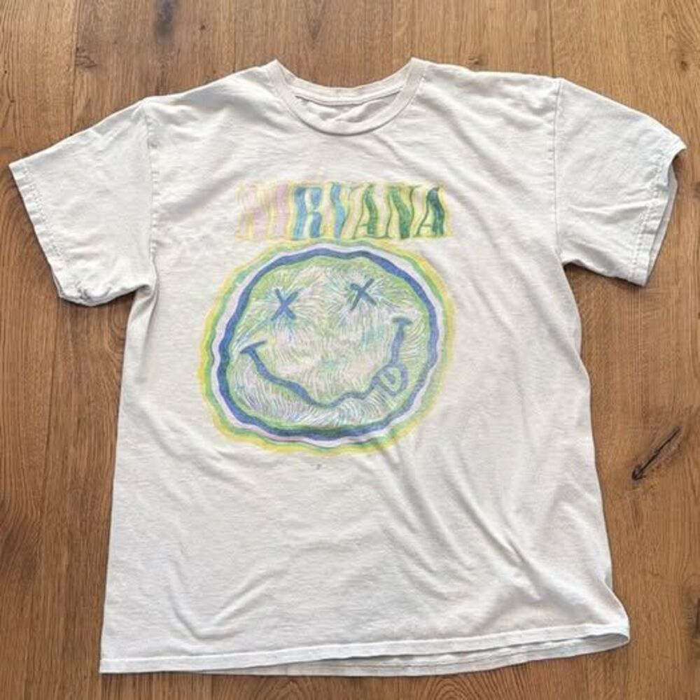 Vintage Style Nirvana Pastel Wavy Smiley Face Graphic Tee Cream Band Shirt Large